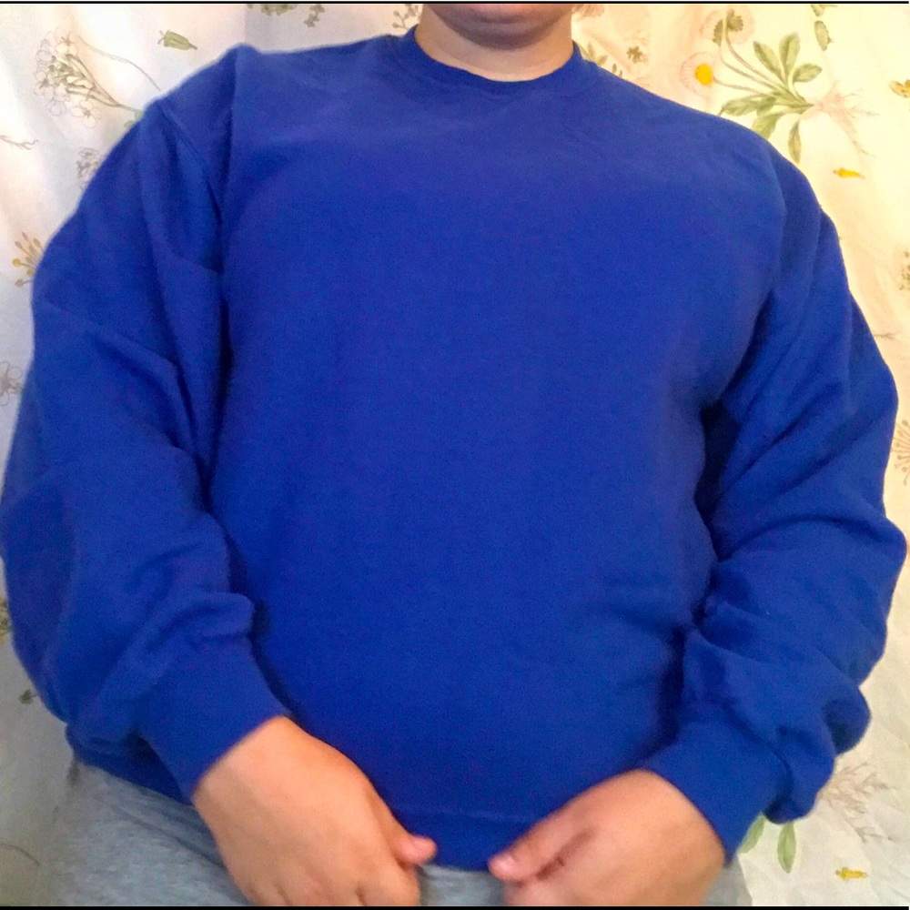 vintage oversized simple blue sweater!!